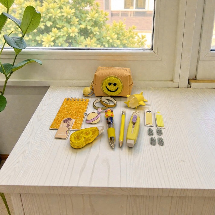 Sweet Things Mini Pouch – ☀️ Sunshine Smile